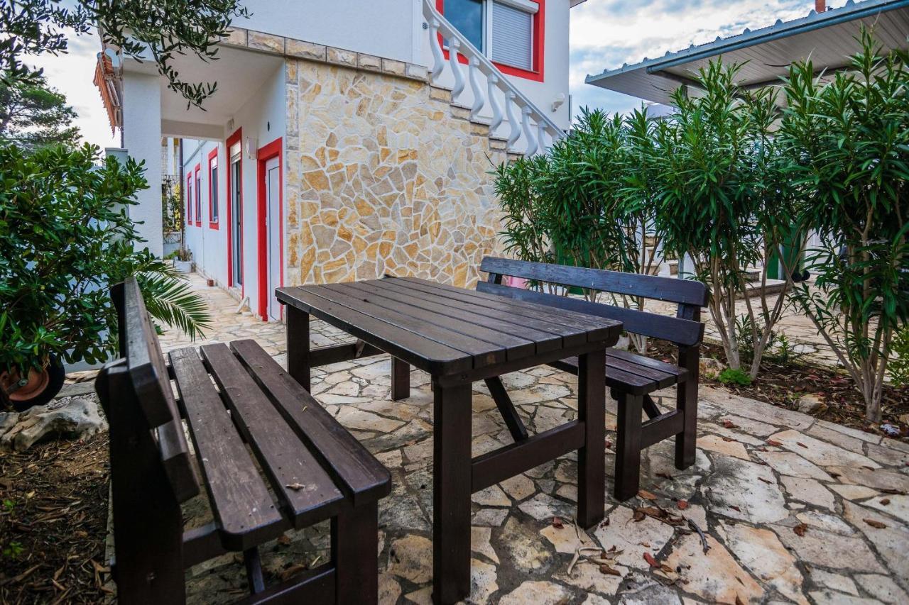 Apartments Gogoljak Вир Екстер'єр фото